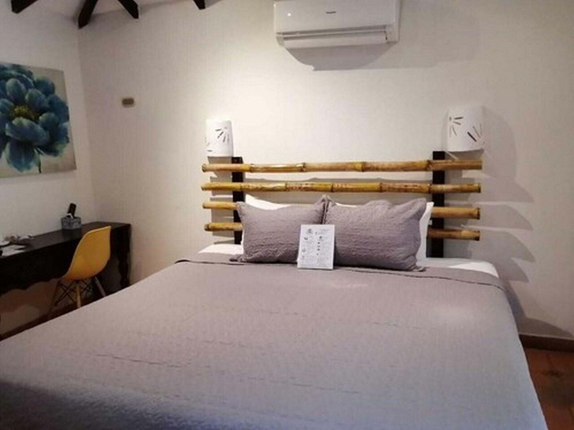 Hotel Pasatiempo Tamarindo Esterno foto