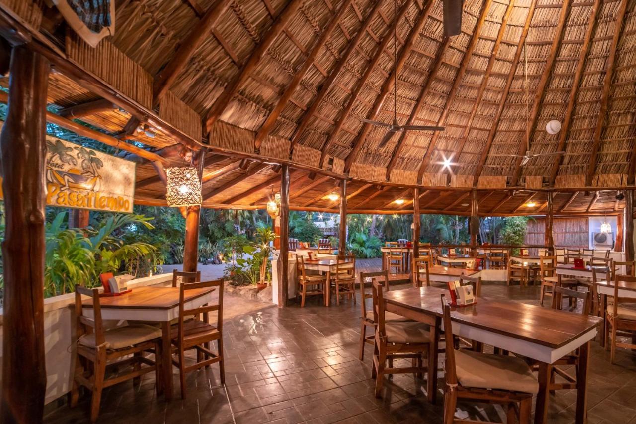 Hotel Pasatiempo Tamarindo Esterno foto
