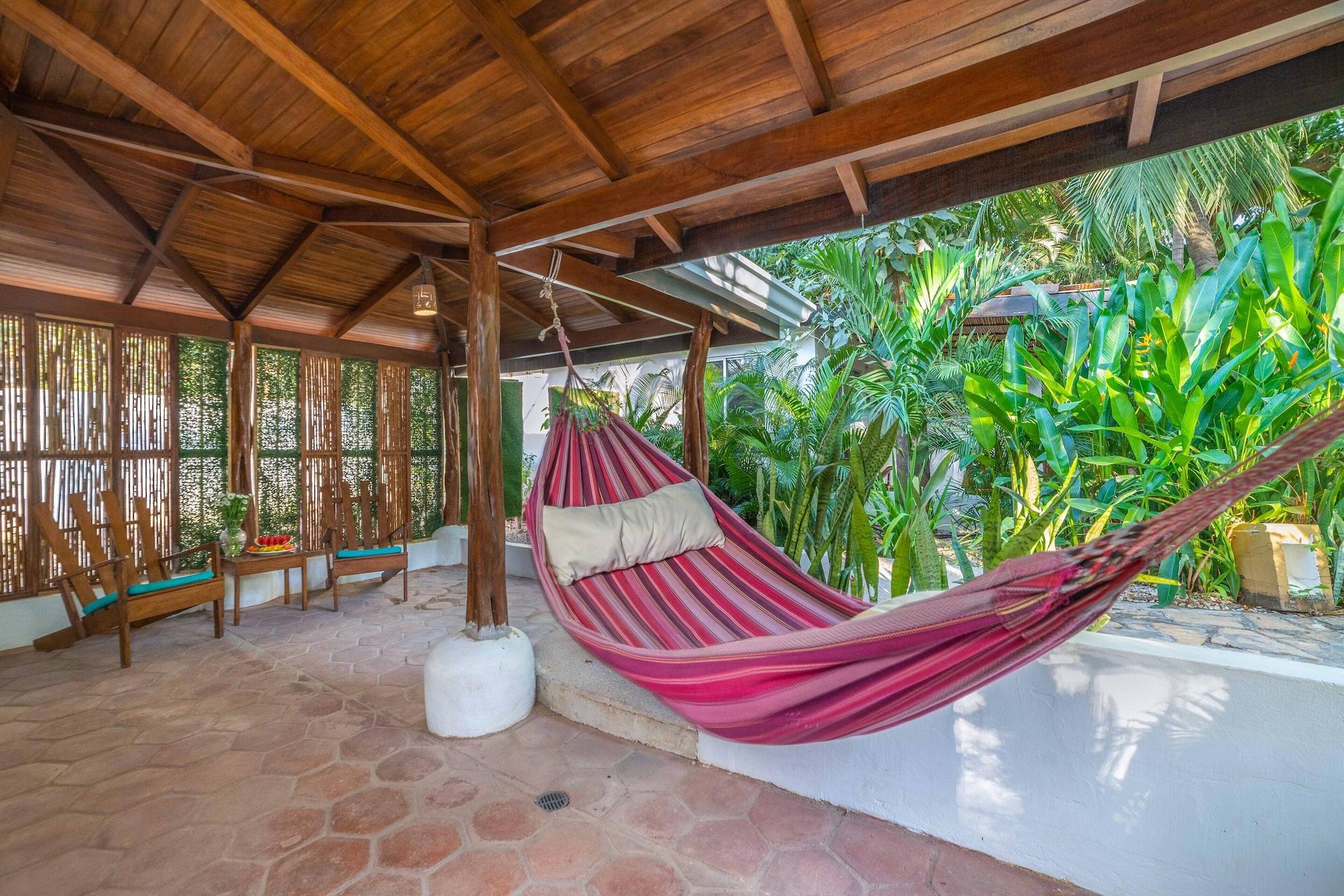 Hotel Pasatiempo Tamarindo Esterno foto